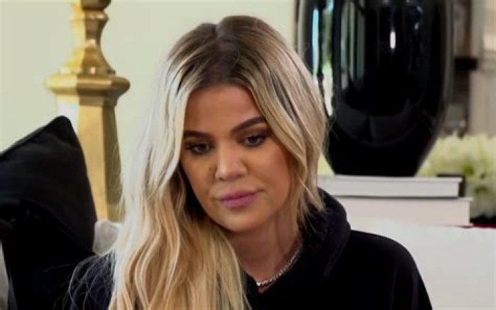 Khloe Kardashian Cries Over A ‘Demolished Relationship’ In Emotional New ‘KUWTK’ Trailer