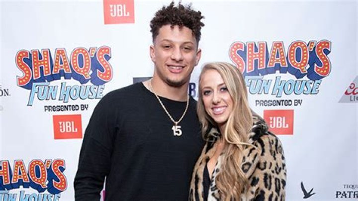 Who Is Brittany Mahomes? Everything About Patrick Mahomes’ Wife – Hollywood Life